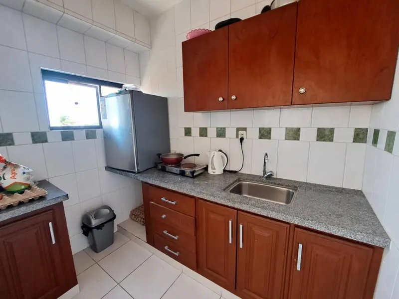 Mixed-use building for sale on Cobija street, Downtown: foto 10 de 13