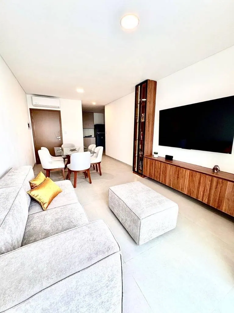 Departamento amoblado de 2 dormitorios en venta en Uptown Drei: foto 2 de 11