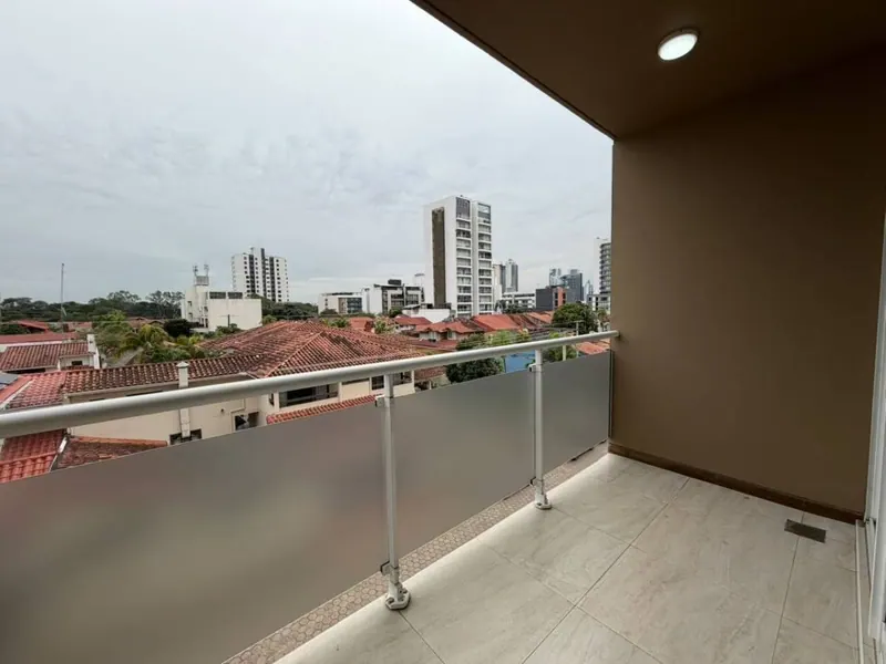 Departamento amoblado de 2 dormitorios en venta en Omnia Prime Sirari: foto 3 de 21