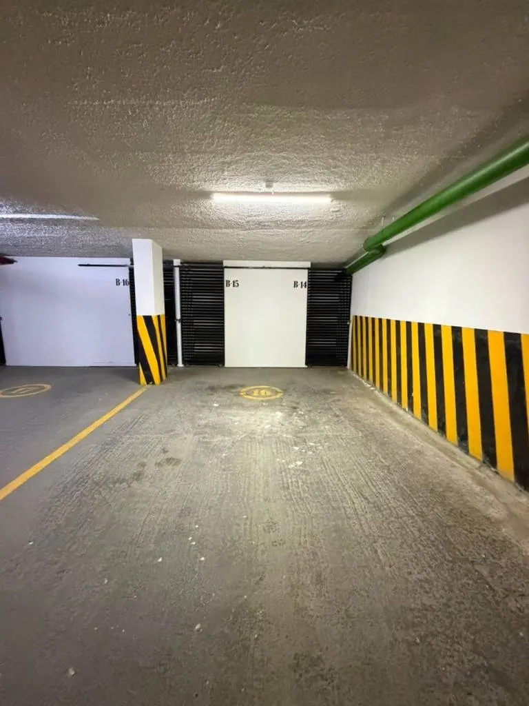 Departamento amoblado de 2 dormitorios en venta en Omnia Prime Sirari: foto 17 de 21