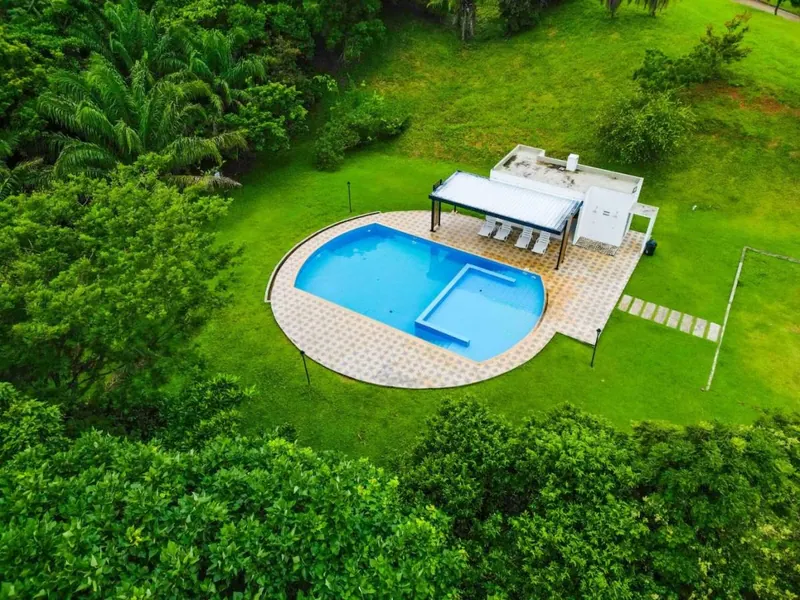 695.07 m² lot for sale in Bella Flor, Urubó: foto 1 de 4