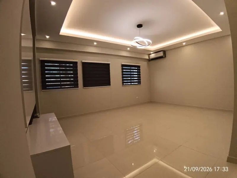3-bedroom apartment for sale in the Dos Hermanas gated community: foto 1 de 26
