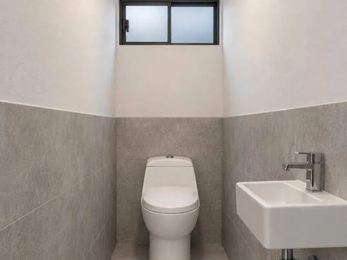 101 m² commercial space for rent in Equipetrol, Las Dalias street: foto 4 de 5
