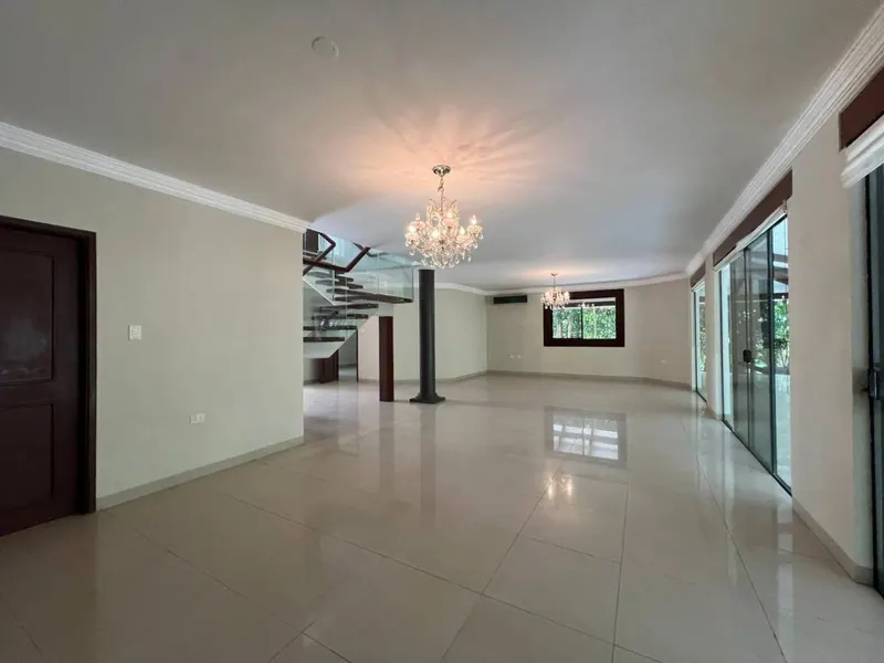 5-bedroom house for rent in Colinas 1, Urubó: foto 2 de 15