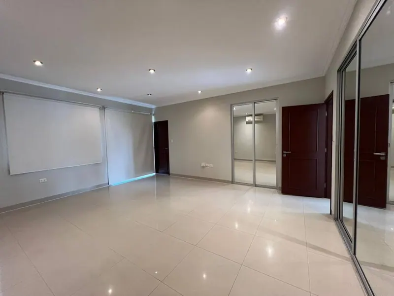 5-bedroom house for rent in Colinas 1, Urubó: foto 5 de 15