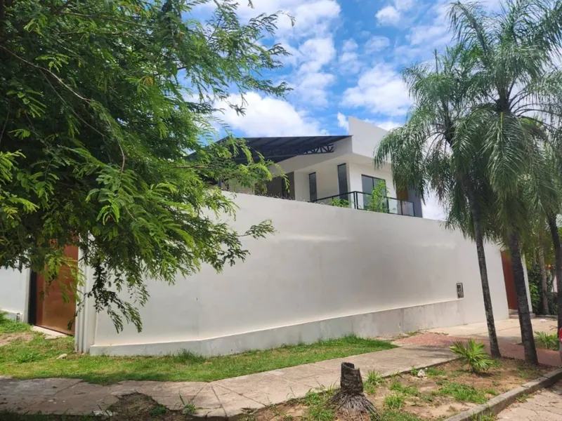 Corner house on an avenue for sale in the Cañoto development, West: foto 19 de 21