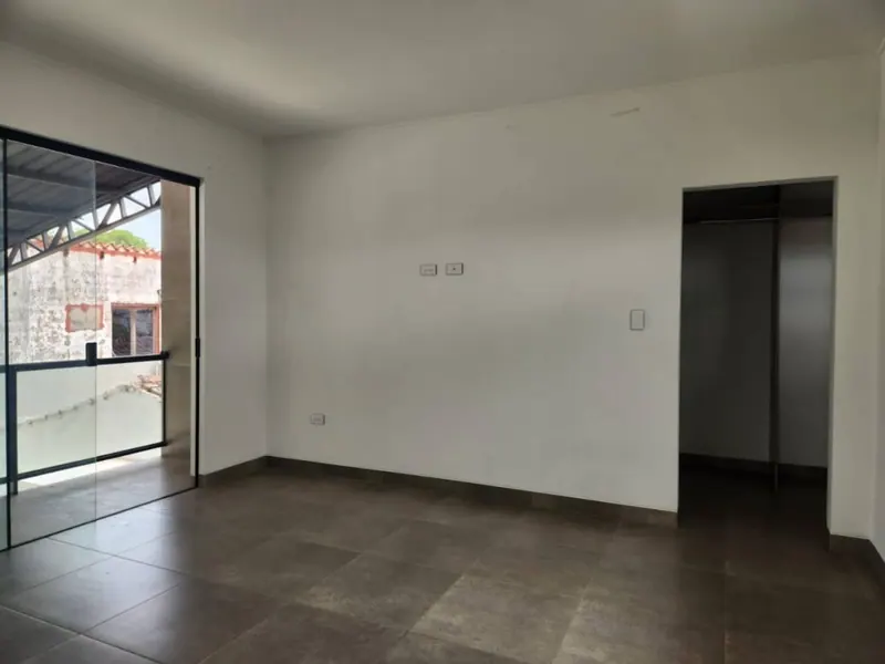 Corner house on an avenue for sale in the Cañoto development, West: foto 20 de 21