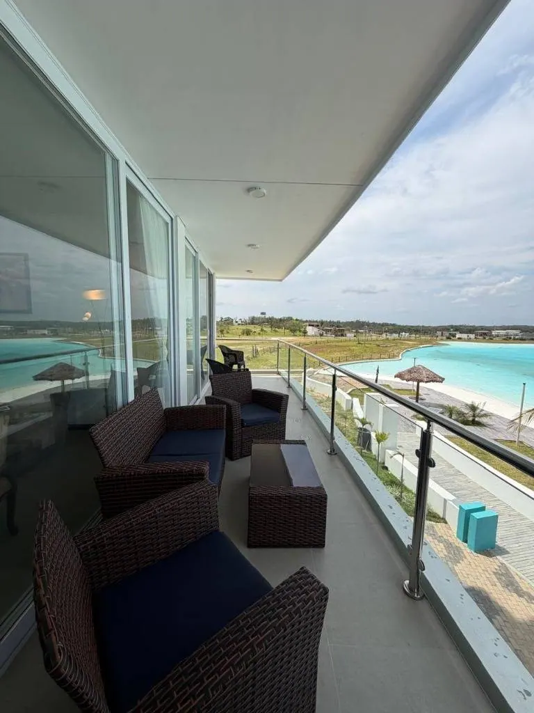 Furnished 3-bedroom apartment for rent in Playa Turquesa: foto 6 de 9