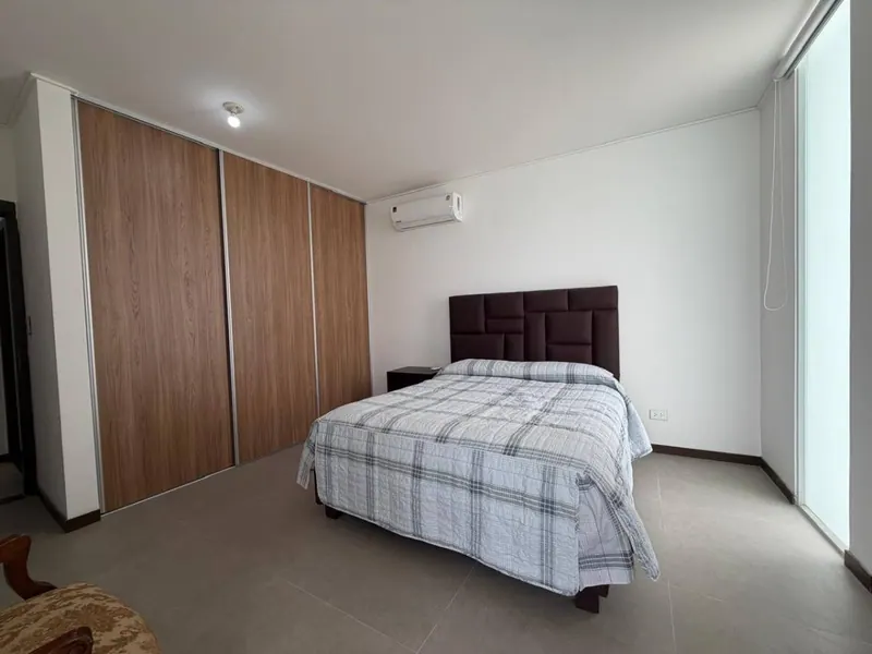 Furnished 3-bedroom apartment for rent in Playa Turquesa: foto 7 de 9