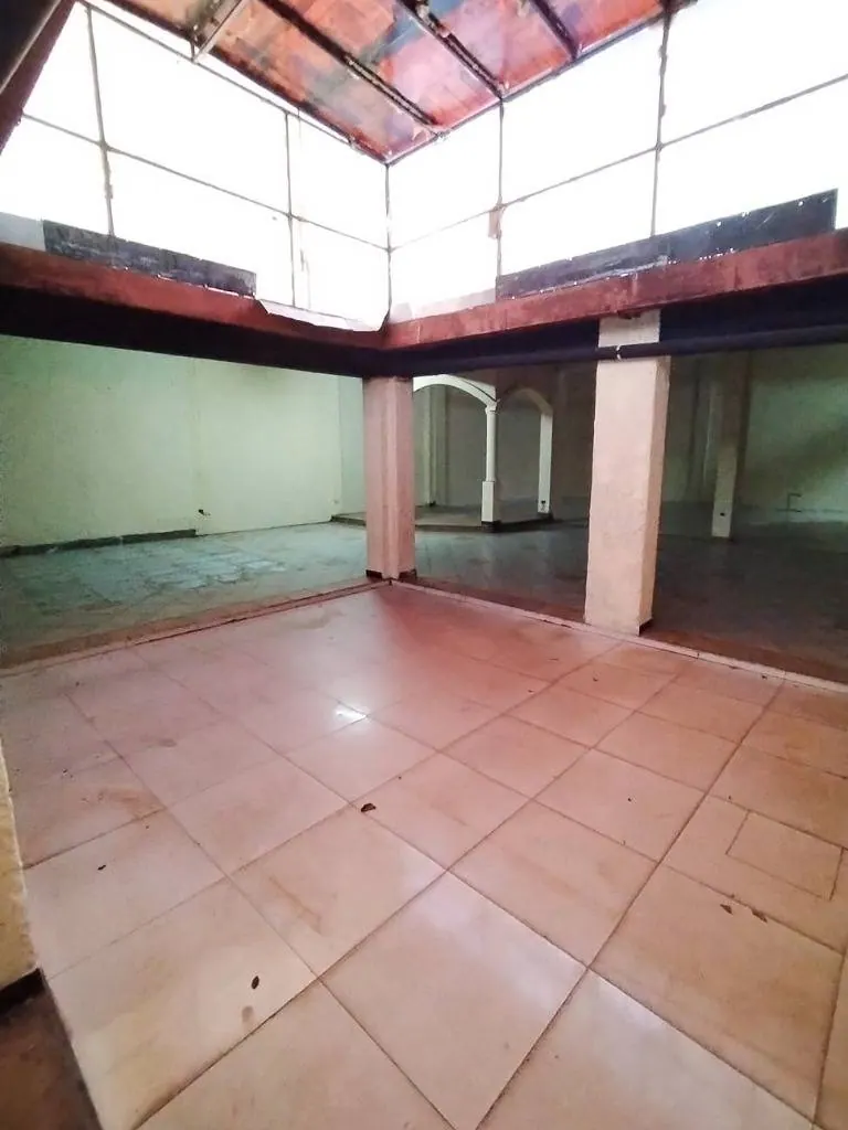 205.75 m² commercial space for rent downtown, Warnes street: foto 8 de 12