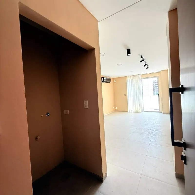 Brand-new 2-bedroom apartment for sale in Uptown Drei: foto 2 de 11