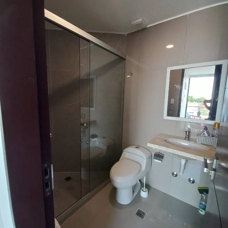 Departamento amoblado de 1 dormitorio en alquiler en Equipetrol: foto 7 de 12