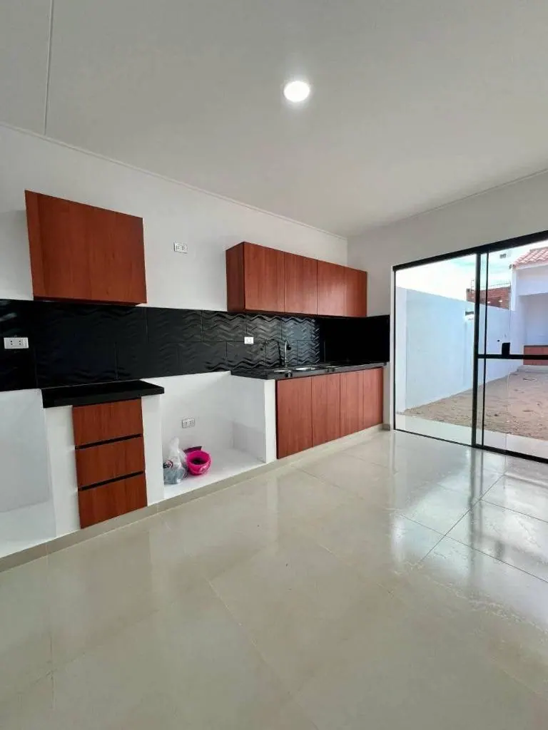 Casa de 3 dormitorios en venta en la urbanización Colinas del Norte: foto 6 de 10