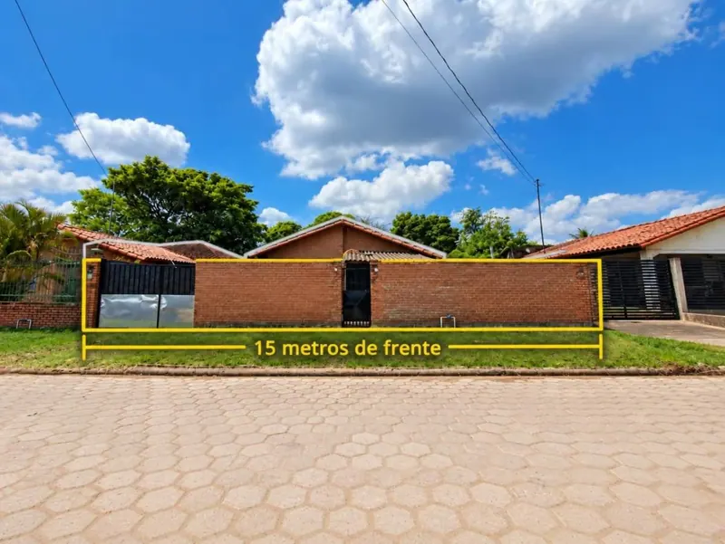 Casa con monoambiente independiente en venta en Terracor III, Warnes