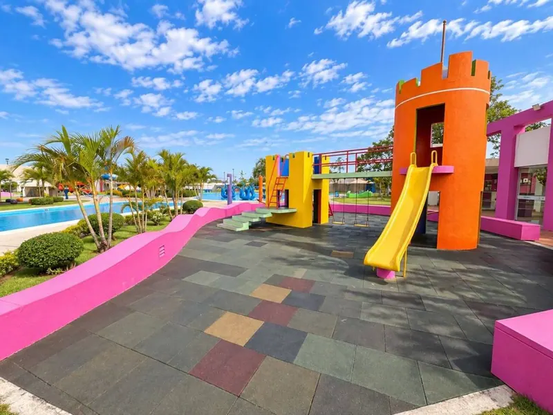 Casa de 4 dormitorios en venta en el condominio Sevilla Real: foto 13 de 14
