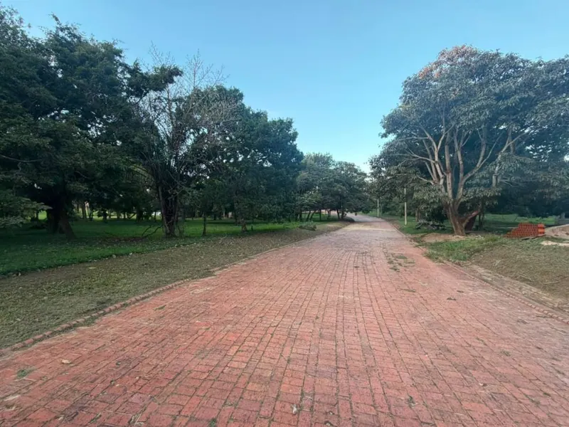 Terreno de 697,31 m² en venta en el condominio Jade del Urubó: foto 5 de 10