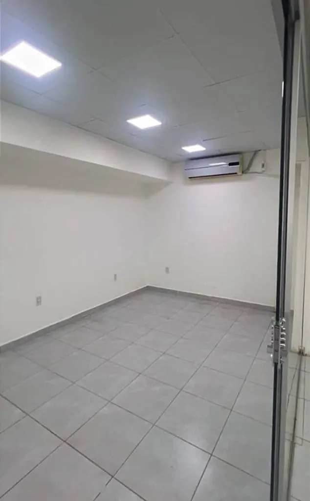 147.43 m² commercial space for rent in the Oriente building: foto 5 de 14