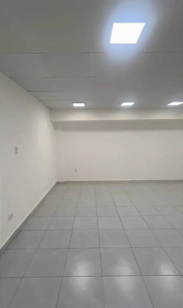 147.43 m² commercial space for rent in the Oriente building: foto 9 de 14