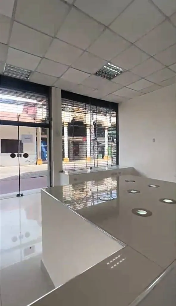 147.43 m² commercial space for rent in the Oriente building: foto 14 de 14