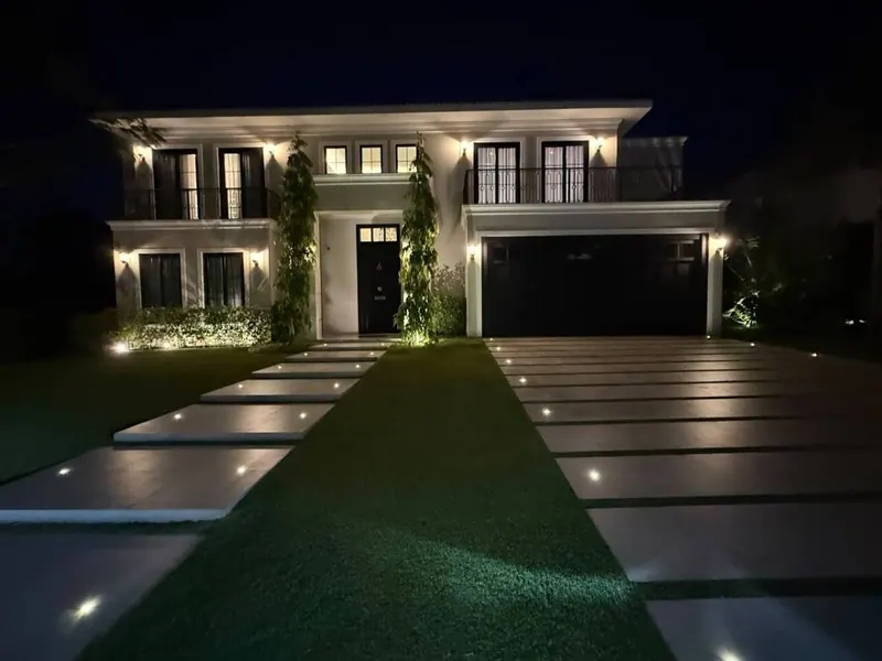 Casa de 582 m² en venta en Colinas del Urubó, Urubó
