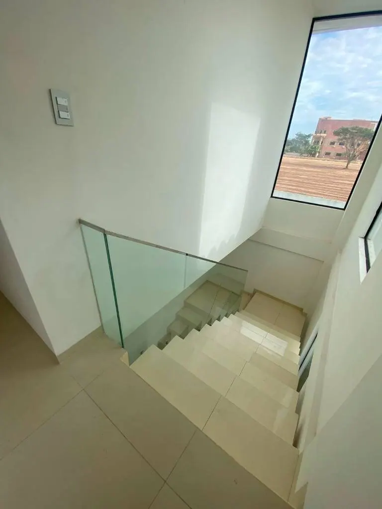 Casa a estrenar de 3 dormitorios en venta en la Zona Sur, 2 plantas: foto 3 de 12