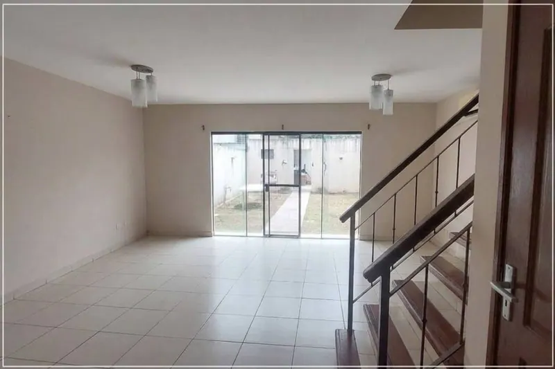3-bedroom house for sale in the Versalles gated community, North Zone: foto 2 de 5