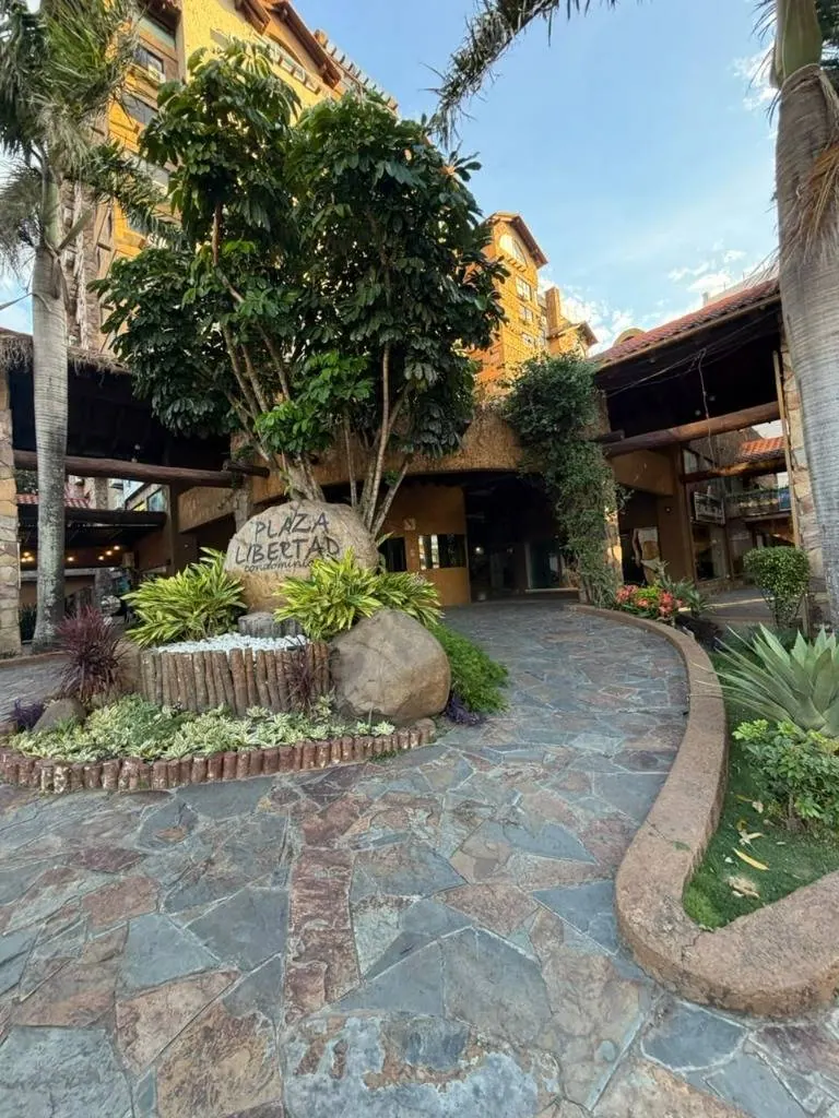 Departamento en venta a una cuadra de la Monseñor Rivero, Centro: foto 3 de 19