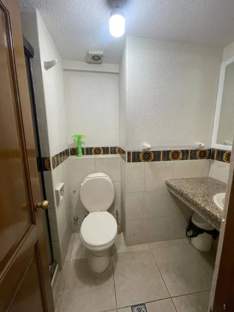 Departamento en venta a una cuadra de la Monseñor Rivero, Centro: foto 8 de 19
