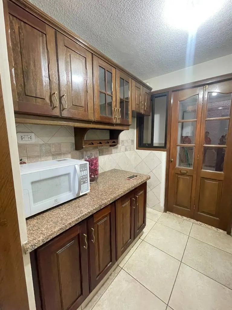 Departamento en venta a una cuadra de la Monseñor Rivero, Centro: foto 16 de 19