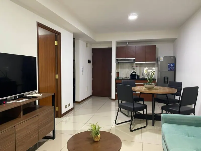 Furnished 1-bedroom apartment for rent in Equipetrol: foto 11 de 14