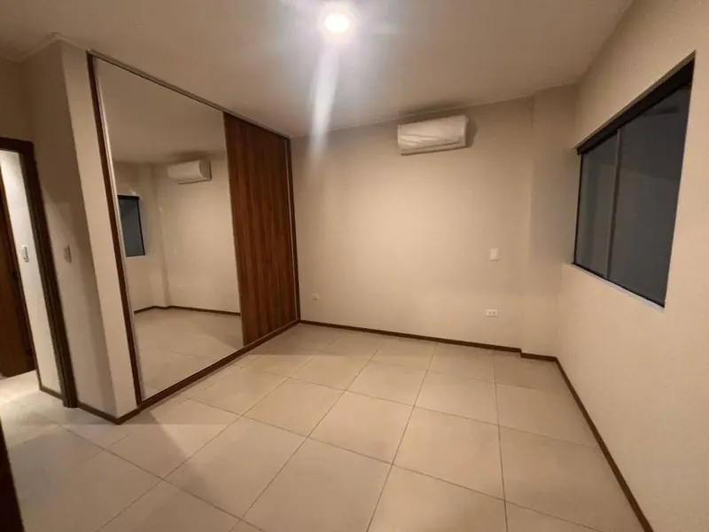 2-bedroom apartment for rent in the Essenzia building: foto 4 de 11