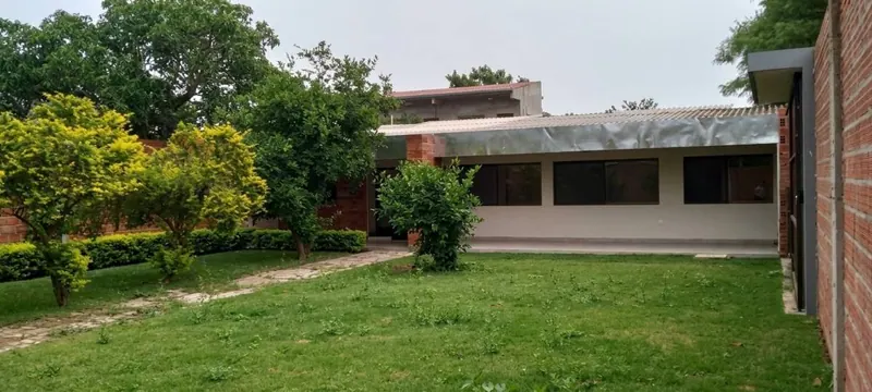 4-bedroom house for rent in the Leonidas development, East Zone