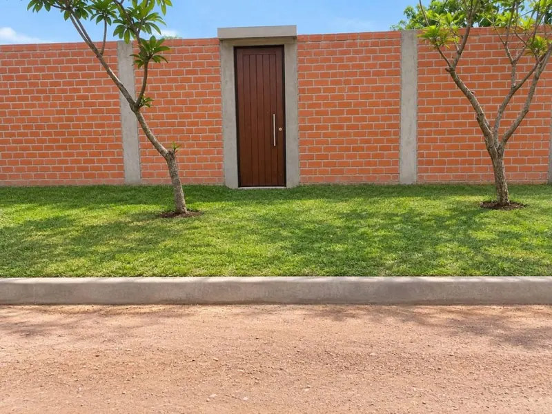 Casa de 4 dormitorios en alquiler en la Urb. Leonidas, Zona Este: foto 2 de 10