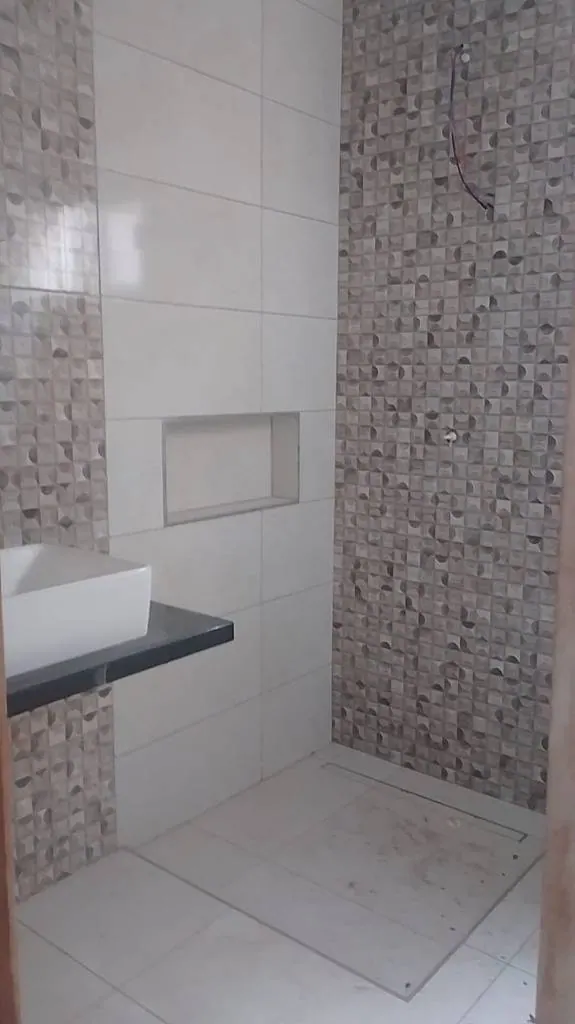 Casa de 4 dormitorios en alquiler en la Urb. Leonidas, Zona Este: foto 10 de 10