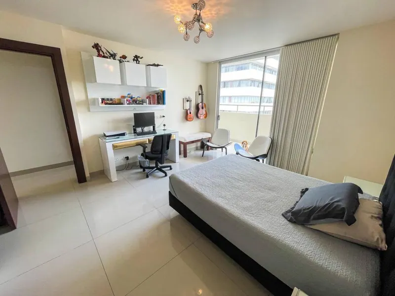 Departamento dúplex de 3 dormitorios en venta en el Edificio Meridiam: foto 4 de 12