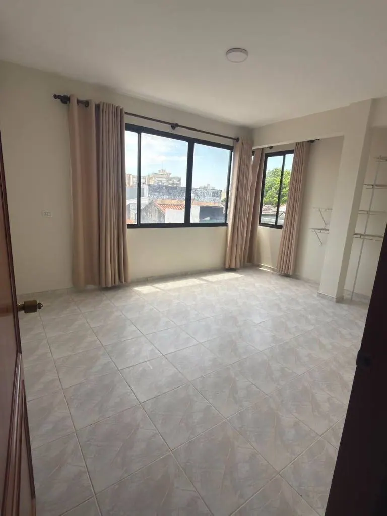 3-bedroom apartment for rent in the North Zone, 298 m²: foto 4 de 9
