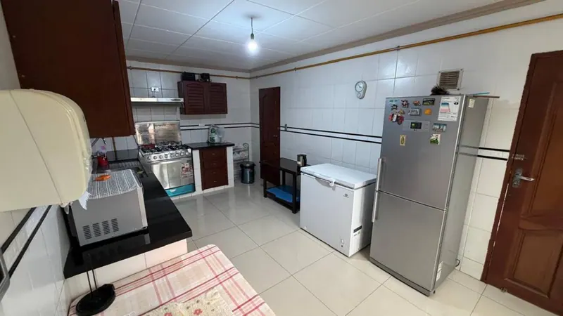 Furnished 3-bedroom house for rent on Av. Paraguá: foto 3 de 15