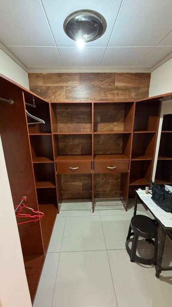 Furnished 3-bedroom house for rent on Av. Paraguá: foto 12 de 15