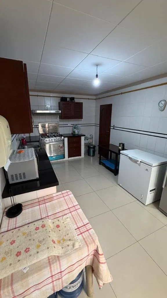Furnished 3-bedroom house for rent on Av. Paraguá: foto 15 de 15