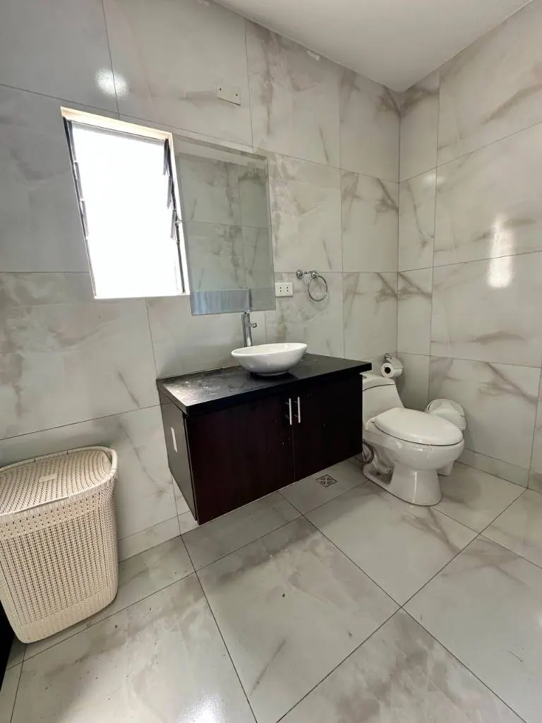 Casa en esquina de 2 plantas en venta en la Zona Norte, km 10: foto 34 de 35