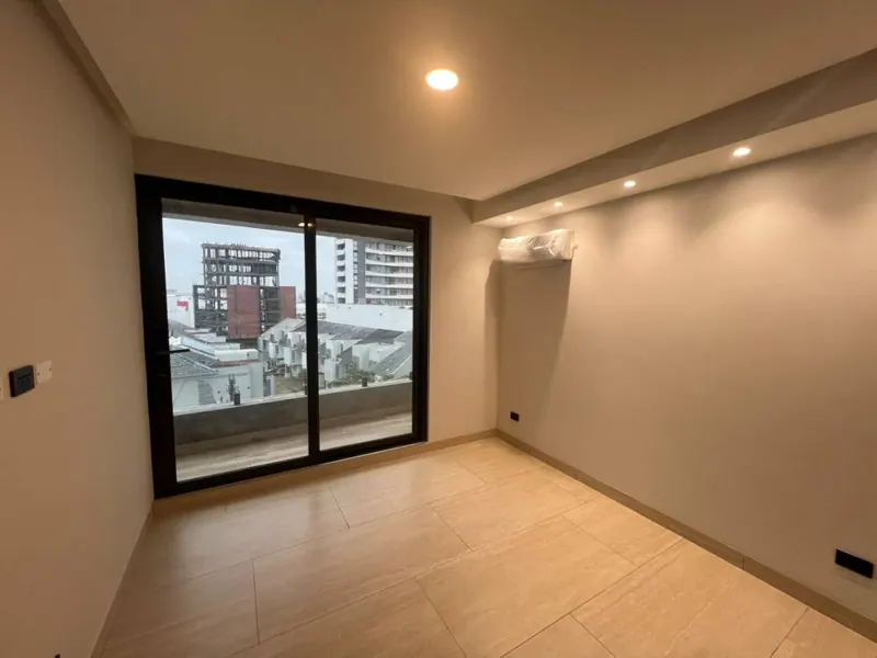Departamento de 2 dormitorios en venta en el edificio Westgate: foto 8 de 18
