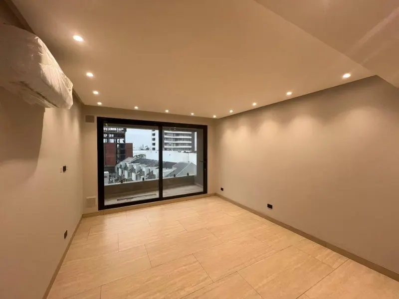 Departamento de 2 dormitorios en venta en el edificio Westgate: foto 11 de 18