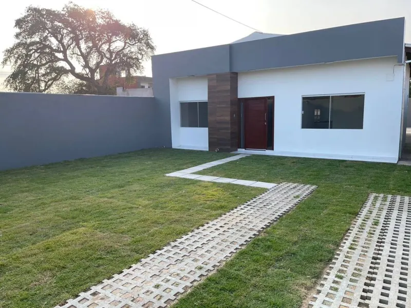Casa de 3 dormitorios en venta en la Doble Vía La Guardia, km 12: foto 1 de 4