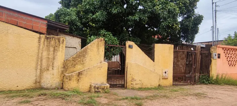 Casa de 2 dormitorios en venta en el Plan 3000, Zona Este: foto 1 de 6