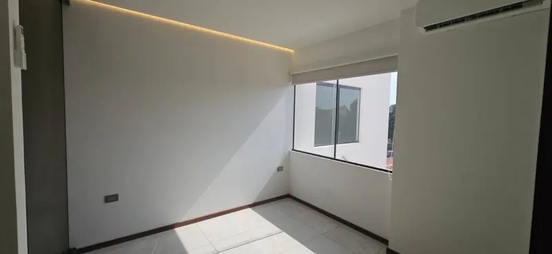 1-bedroom apartment for rent in the Keroni building: foto 2 de 9