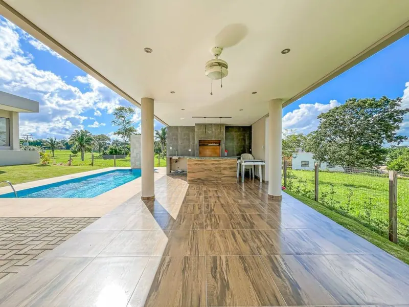 Casa de 3 dormitorios en venta en el condominio Urubó Golf: foto 18 de 21