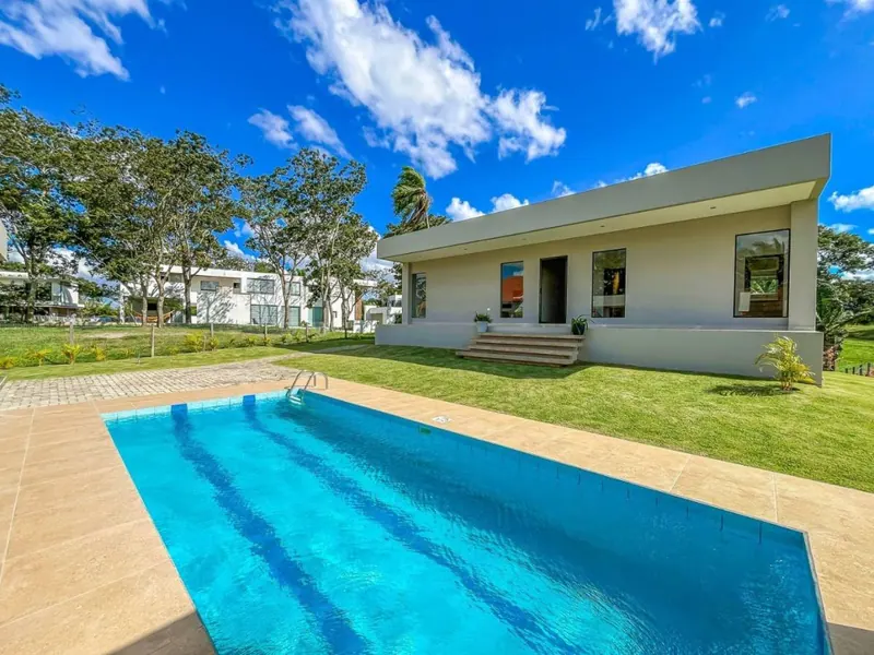 Casa de 3 dormitorios en venta en el condominio Urubó Golf: foto 19 de 21