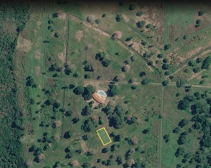 400 m² lot for sale in the El Naranjal country complex