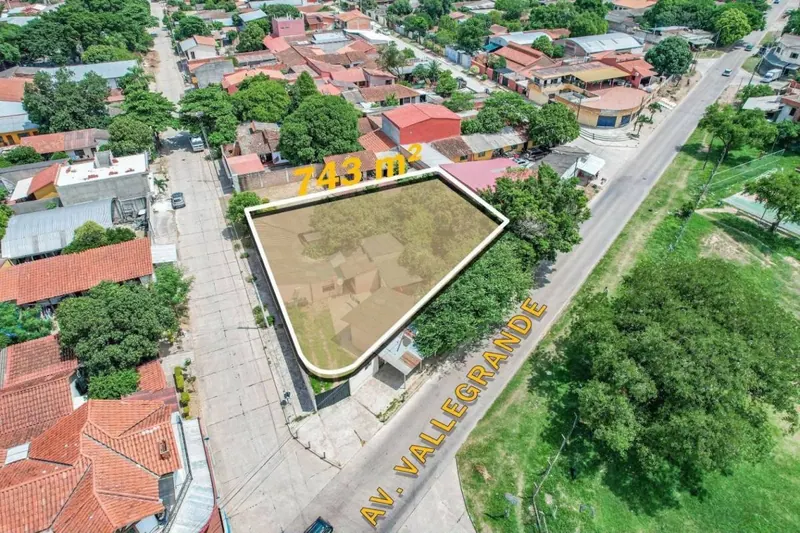 Terreno en esquina de 743 m² en venta sobre la av. Vallegrande: foto 3 de 3