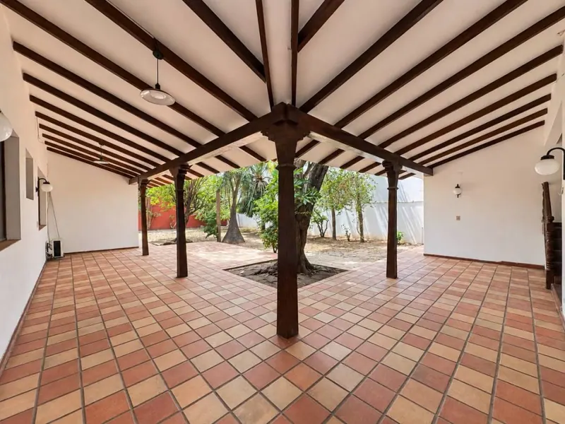 Corner house for rent in Los Cusis, commercial use: foto 8 de 16